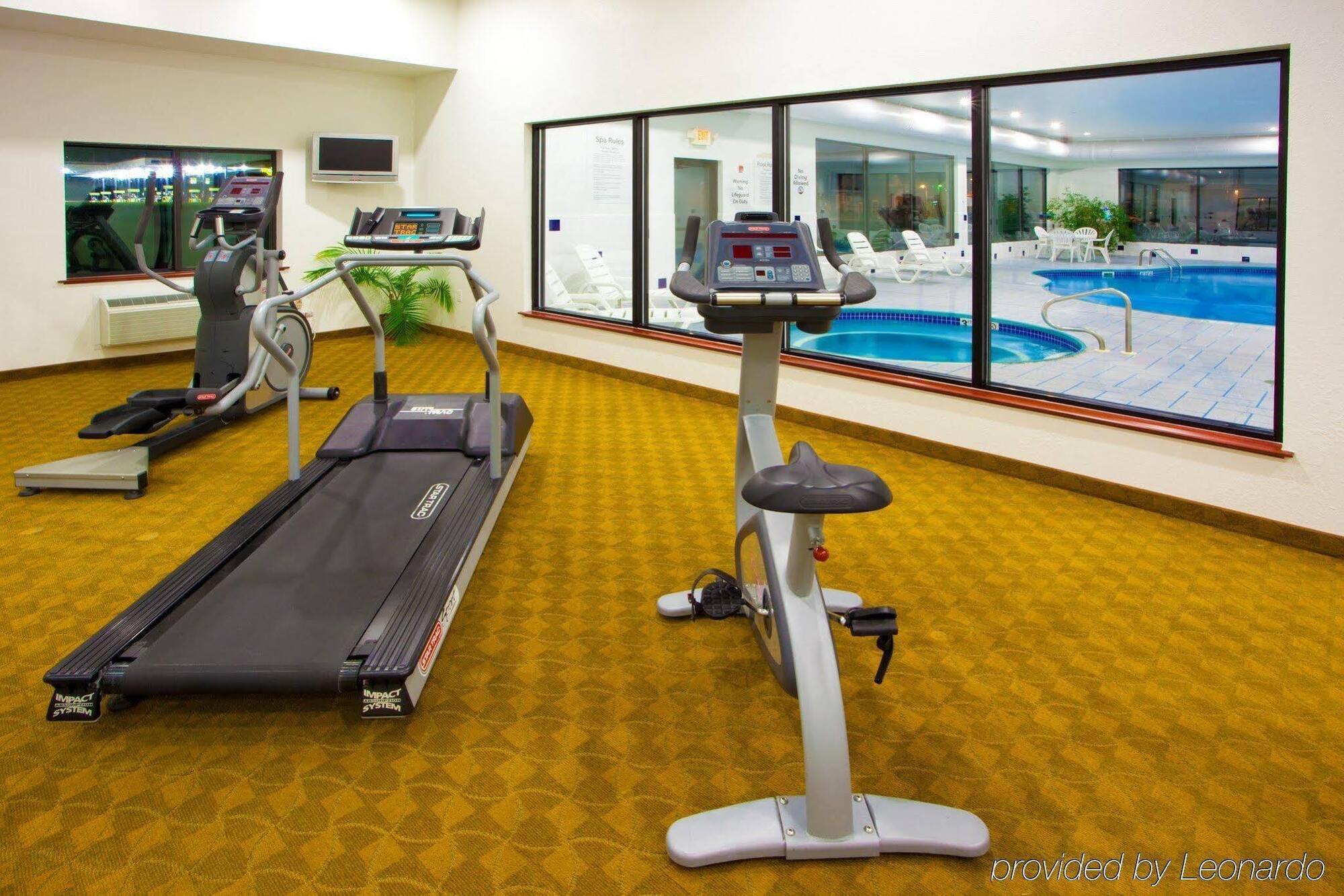 Holiday Inn Express Hotel & Suites Elkins By Ihg Eksteriør billede