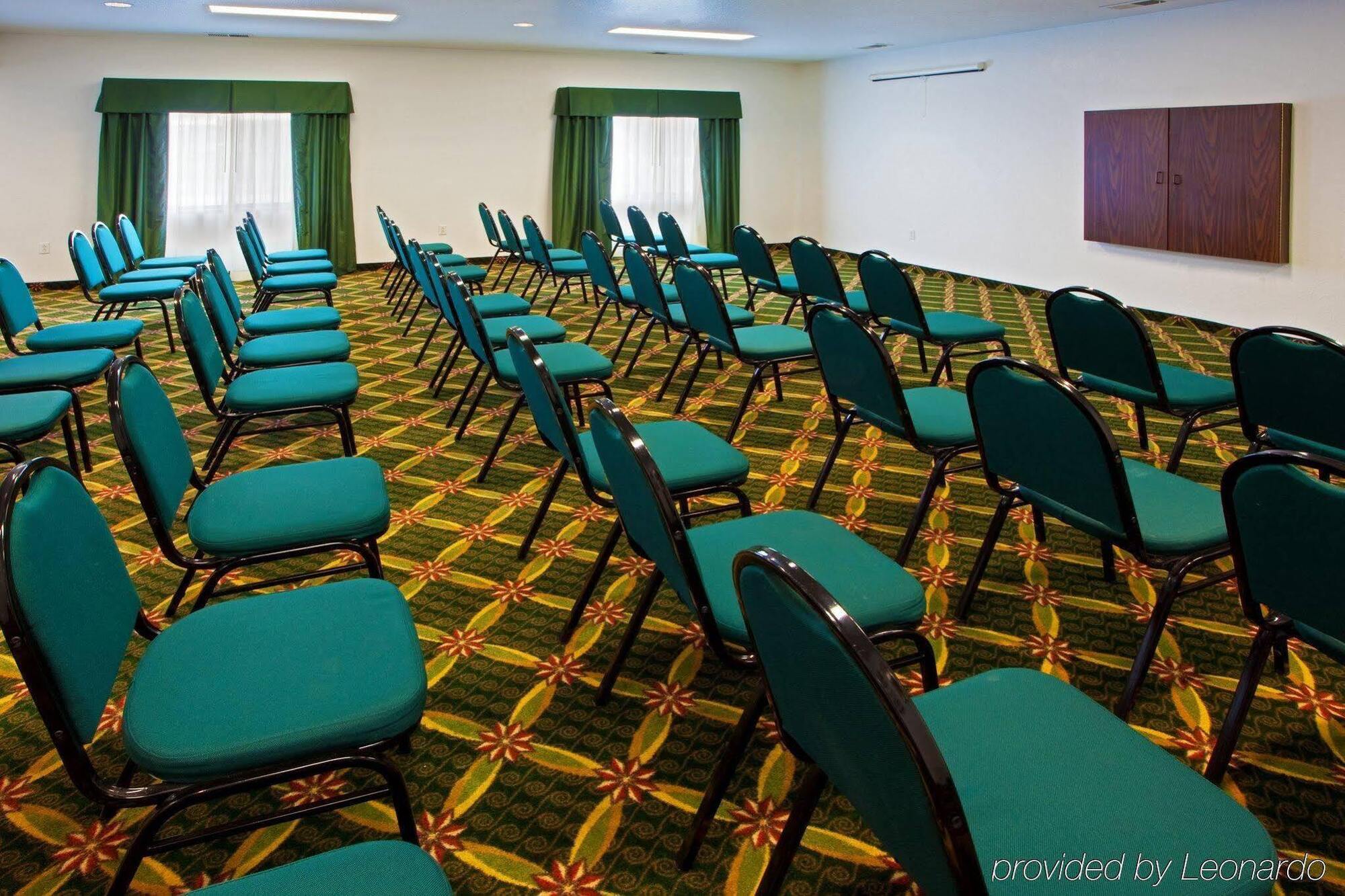 Holiday Inn Express Hotel & Suites Elkins By Ihg Eksteriør billede